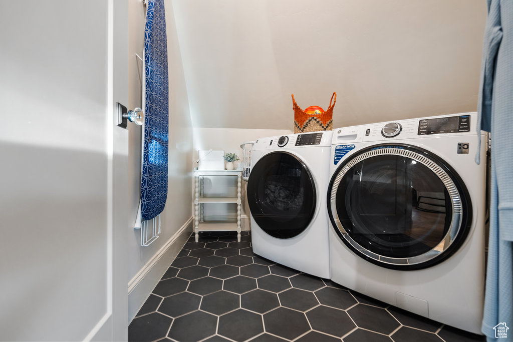 MEADOWS AT HOBBLE CREEK - Residential