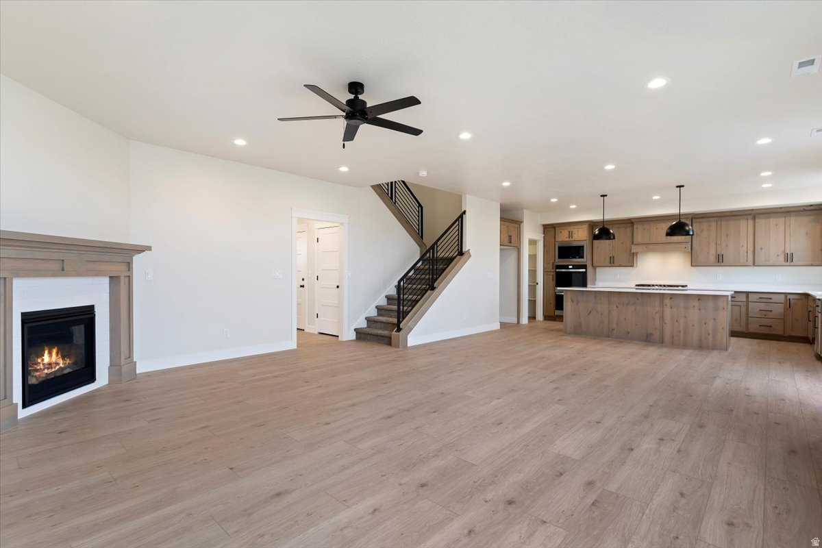 CRAYTHORN HOMESTEAD - Residential