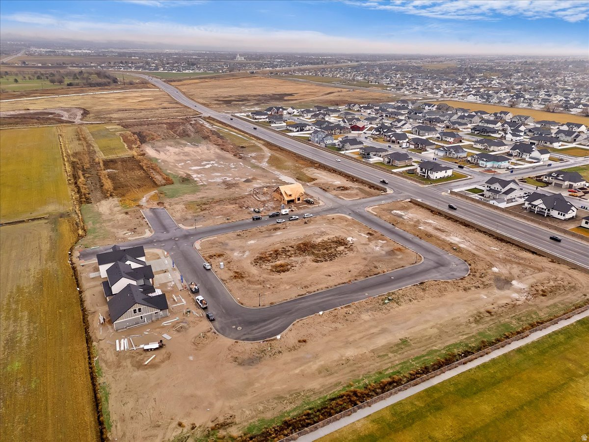 CRAYTHORN HOMESTEAD - Residential