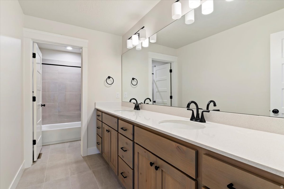 CRAYTHORN HOMESTEAD - Residential