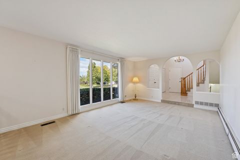 Tiny photo for 2366 E CINNABAR LN, Cottonwood Heights, UT 84121 (MLS # 2117432)