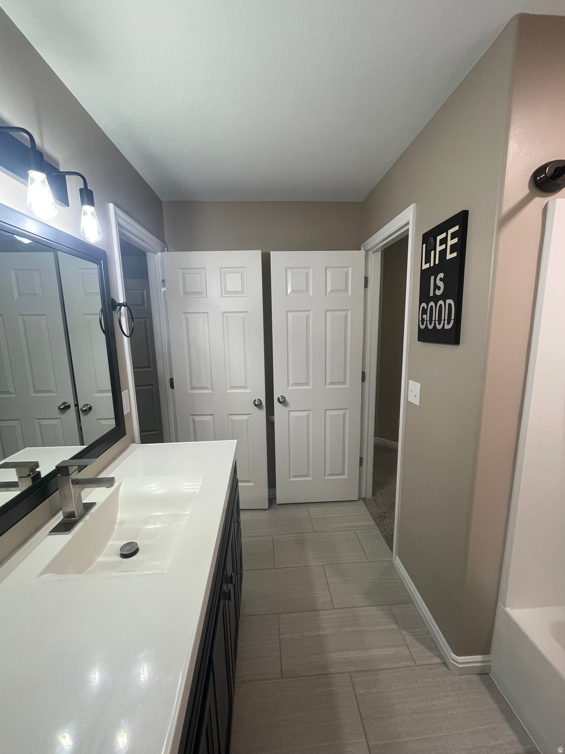 MEADOWS - Residential