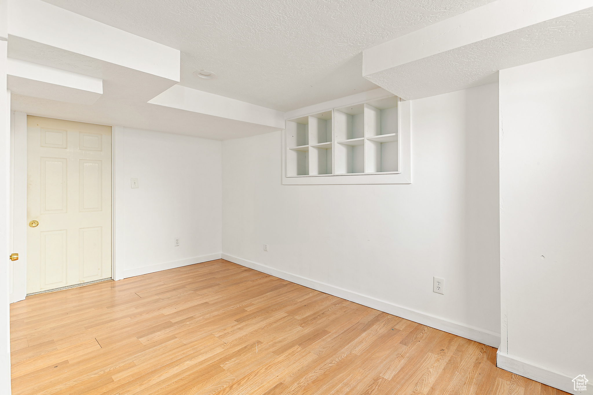 LORAINE - Residential