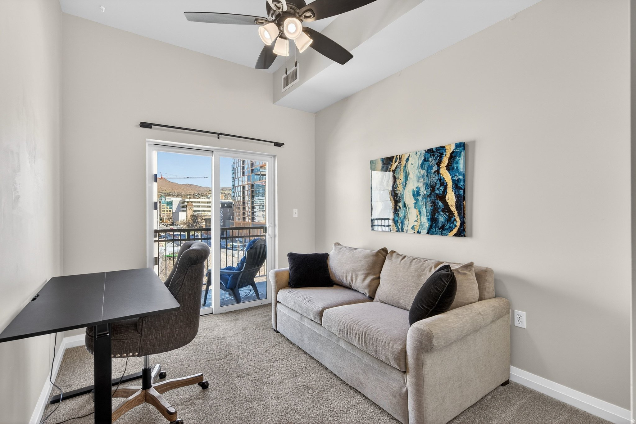 METRO CONDO - Residential