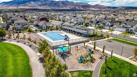 Tiny photo for 322 S BUCKHORN BATH AVE, Saratoga Springs, UT 84045 (MLS # 2112066)