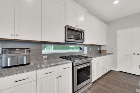 Tiny photo for 322 S BUCKHORN BATH AVE, Saratoga Springs, UT 84045 (MLS # 2112066)