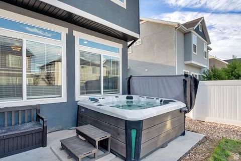 Tiny photo for 322 S BUCKHORN BATH AVE, Saratoga Springs, UT 84045 (MLS # 2112066)