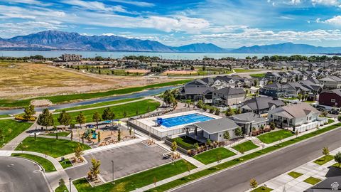 Tiny photo for 322 S BUCKHORN BATH AVE, Saratoga Springs, UT 84045 (MLS # 2112066)