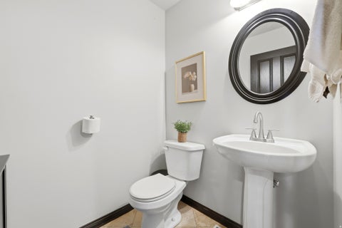 Tiny photo for 1665 PAGES PLACE DR, Bountiful, UT 84010 (MLS # 2174274)
