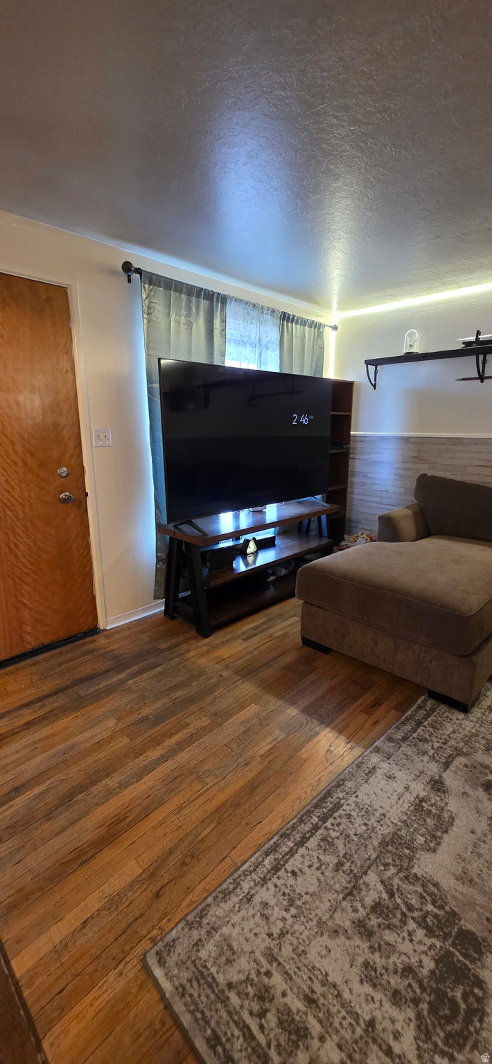 JAMARL ACRES - Residential