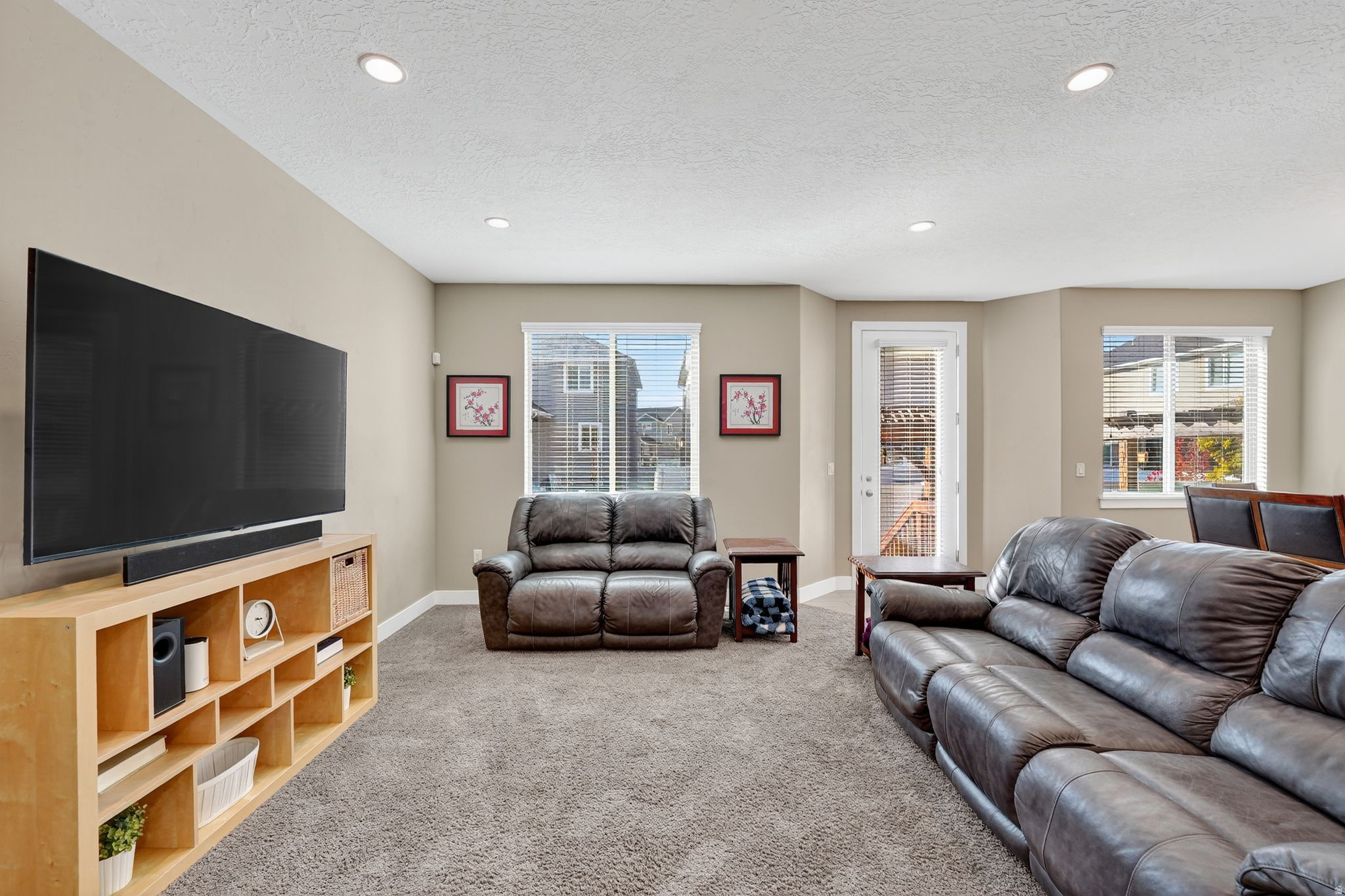 VALENTINE ESTATES - Residential