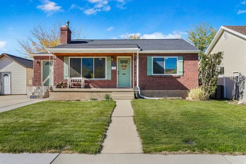 Photo of 917 N GARDEN DR, Orem, UT 84057 (MLS # 2134673)