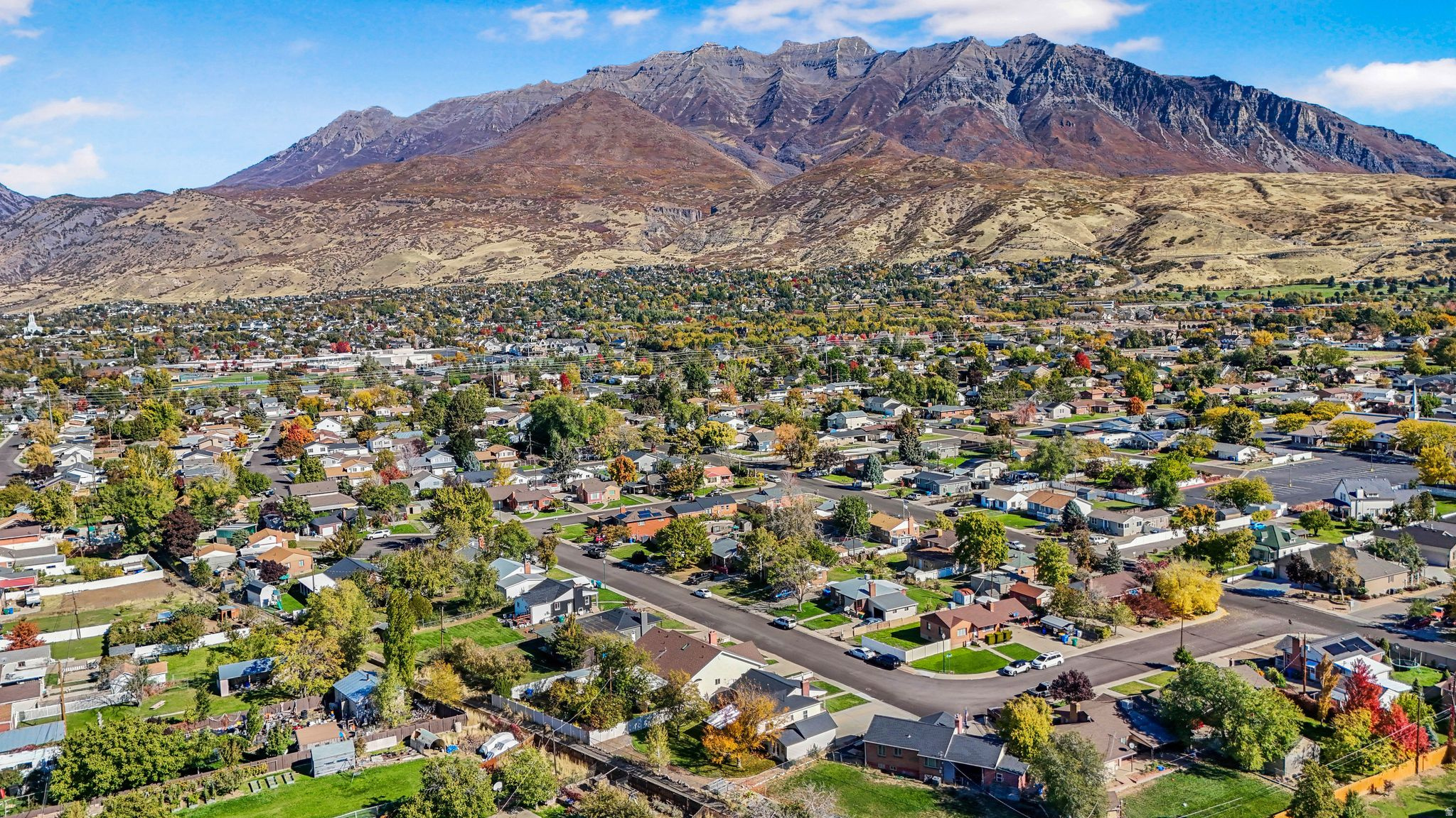 MEMMO GARDENS - Residential