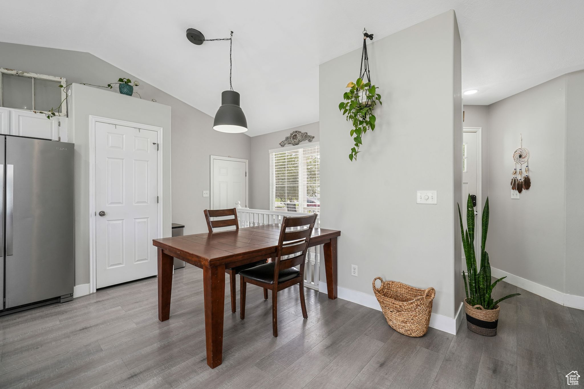 EAGLE POINT - Residential