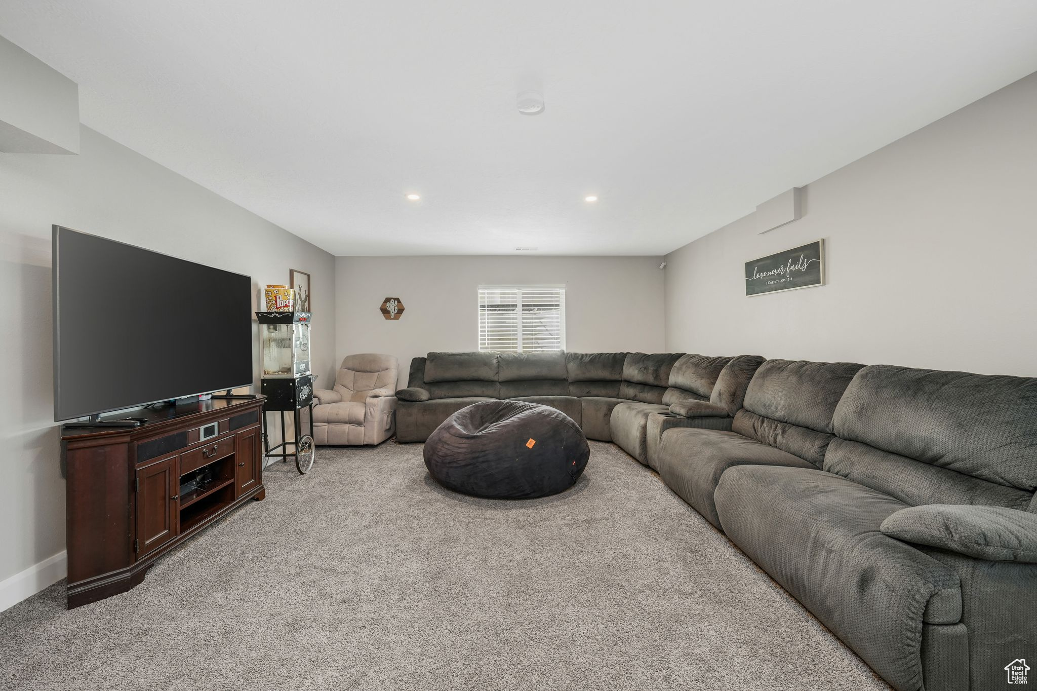EAGLE POINT - Residential