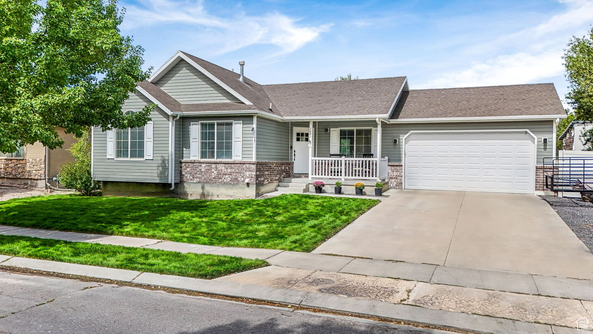EAGLE POINT - Residential