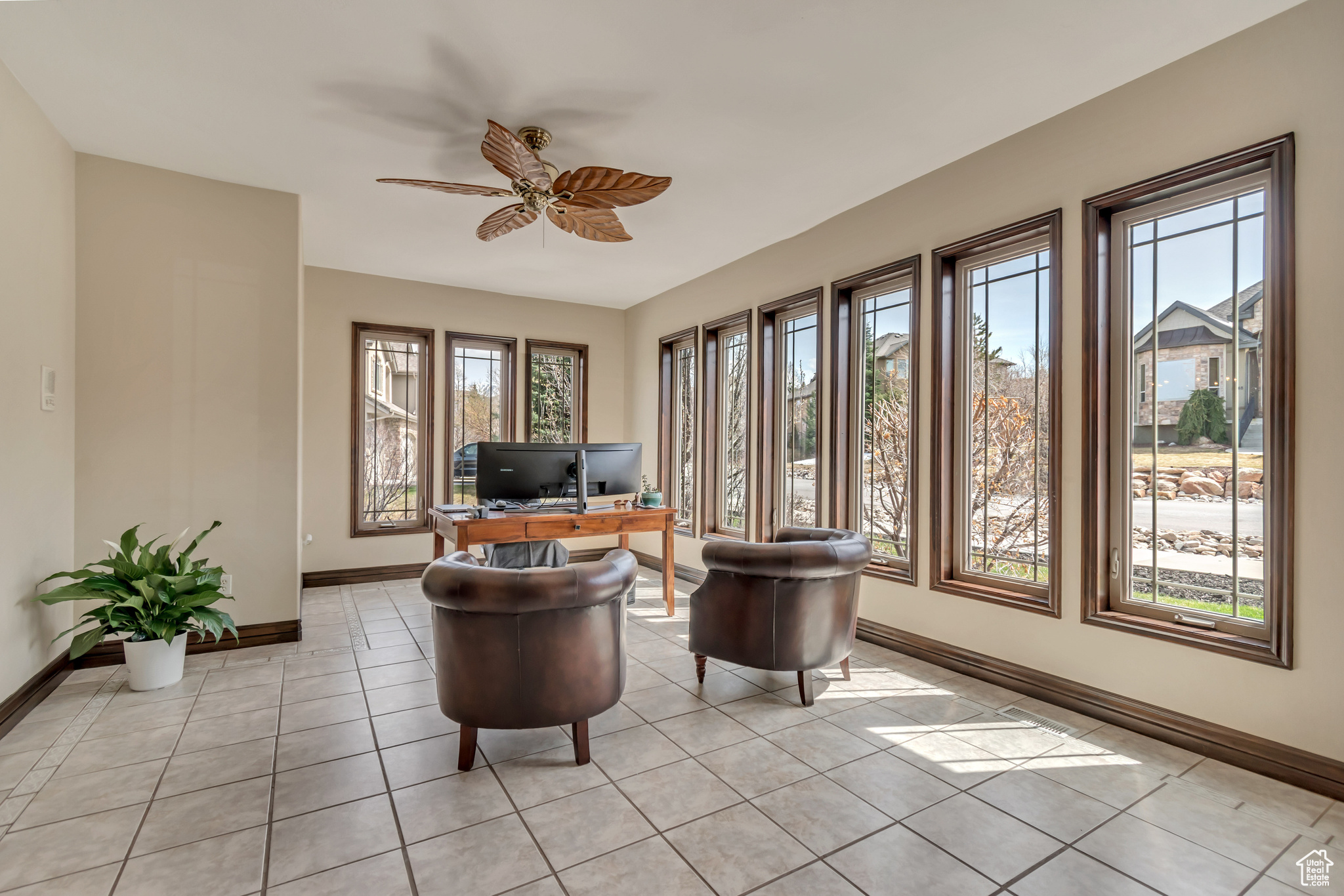 THE POINT IN SUNCREST - Residential