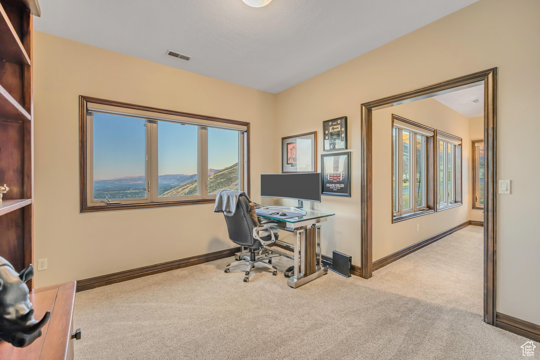 THE POINT IN SUNCREST - Residential