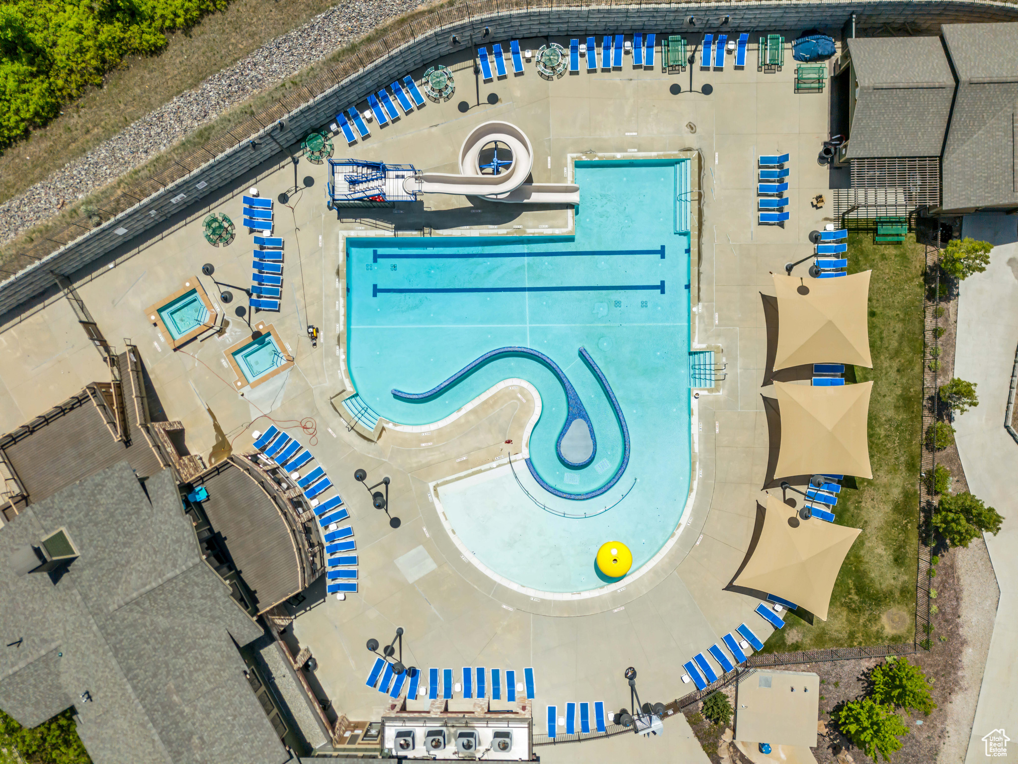 THE POINT IN SUNCREST - Residential