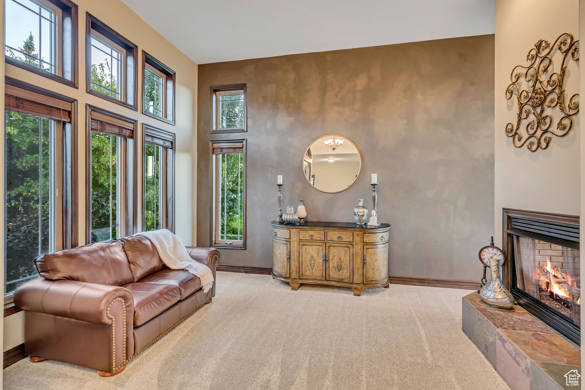 THE POINT IN SUNCREST - Residential