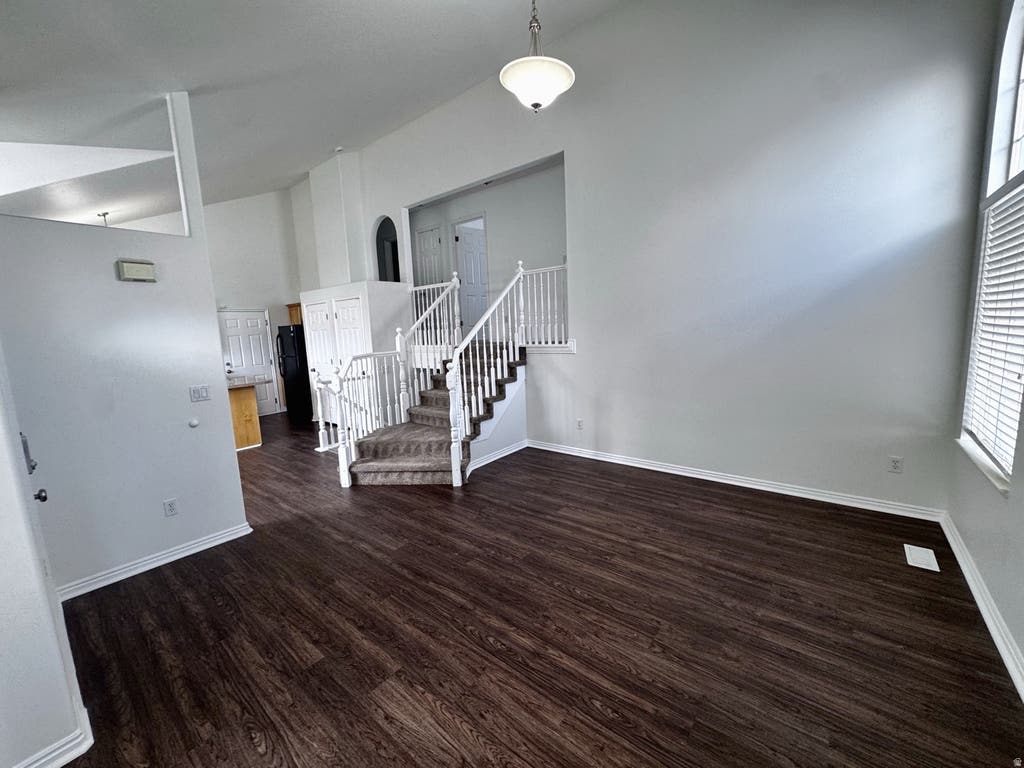 Photo of 6060 W CASTLE PARK LN, Salt Lake City, UT 84118 (MLS # 2181147)