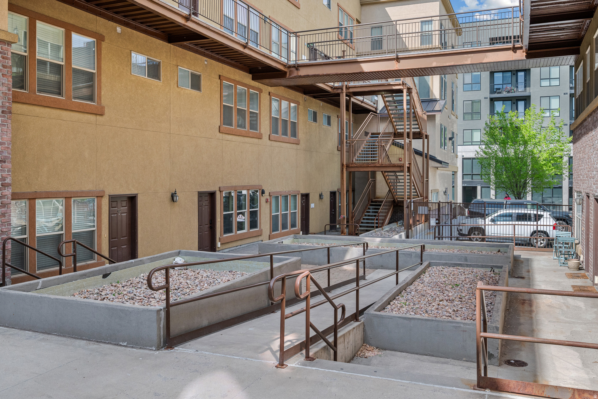 TROLLEY PLACE - Residential