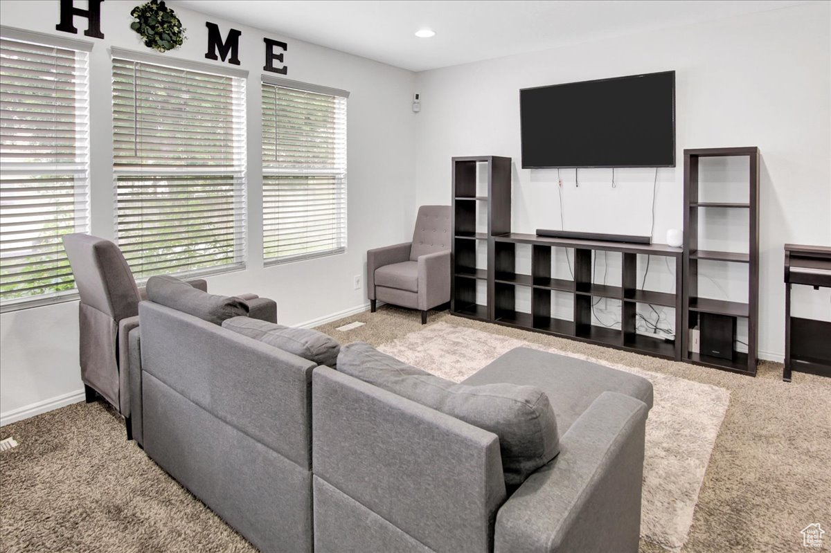 FARM MEADOWS - Residential