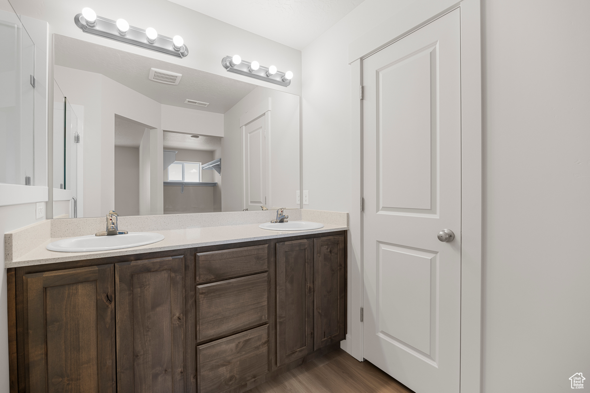 MAPLETON VILLAGE TOWNHOMES - Residential