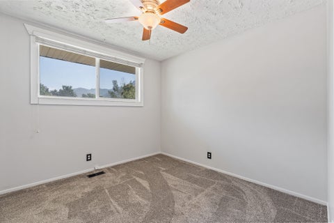 Tiny photo for 4928 S 1645 E, Holladay, UT 84117 (MLS # 2174708)