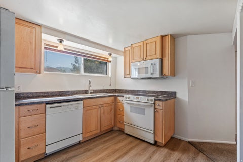 Tiny photo for 4928 S 1645 E, Holladay, UT 84117 (MLS # 2174708)