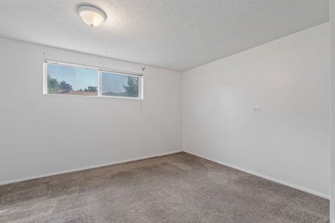 Tiny photo for 4928 S 1645 E, Holladay, UT 84117 (MLS # 2174708)