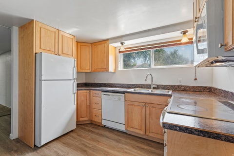 Tiny photo for 4928 S 1645 E, Holladay, UT 84117 (MLS # 2174708)