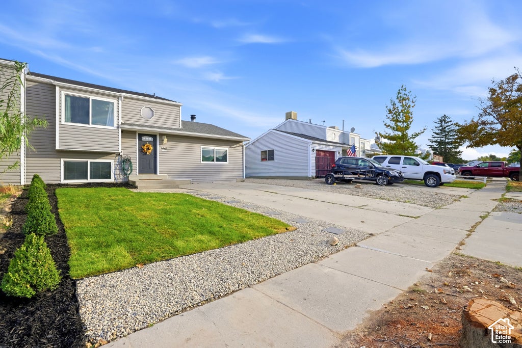 Photo of 6443 S CYCLAMEN WAY, West Jordan, UT 84081 (MLS # 2189806)