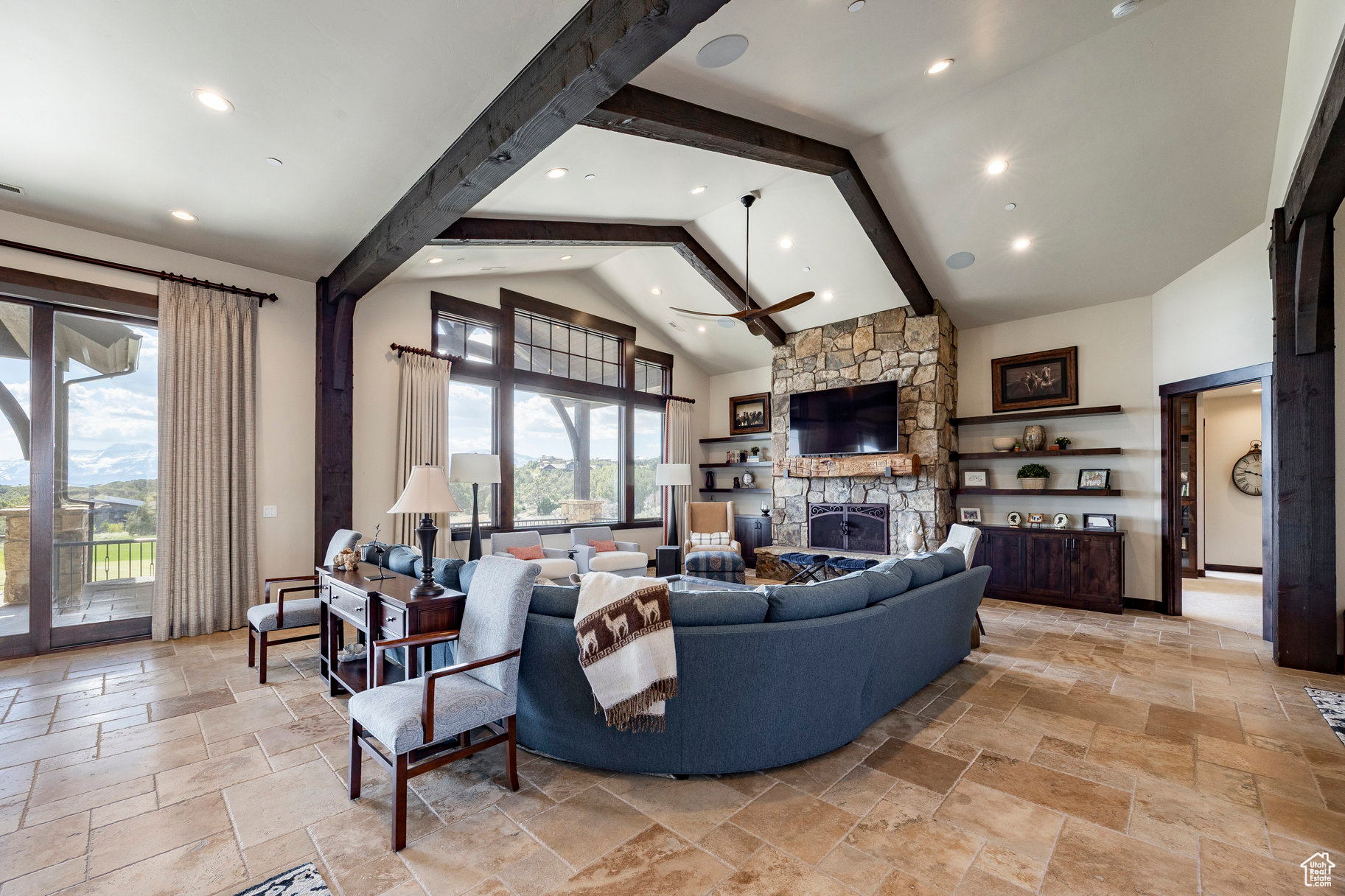 RED LEDGES - Residential