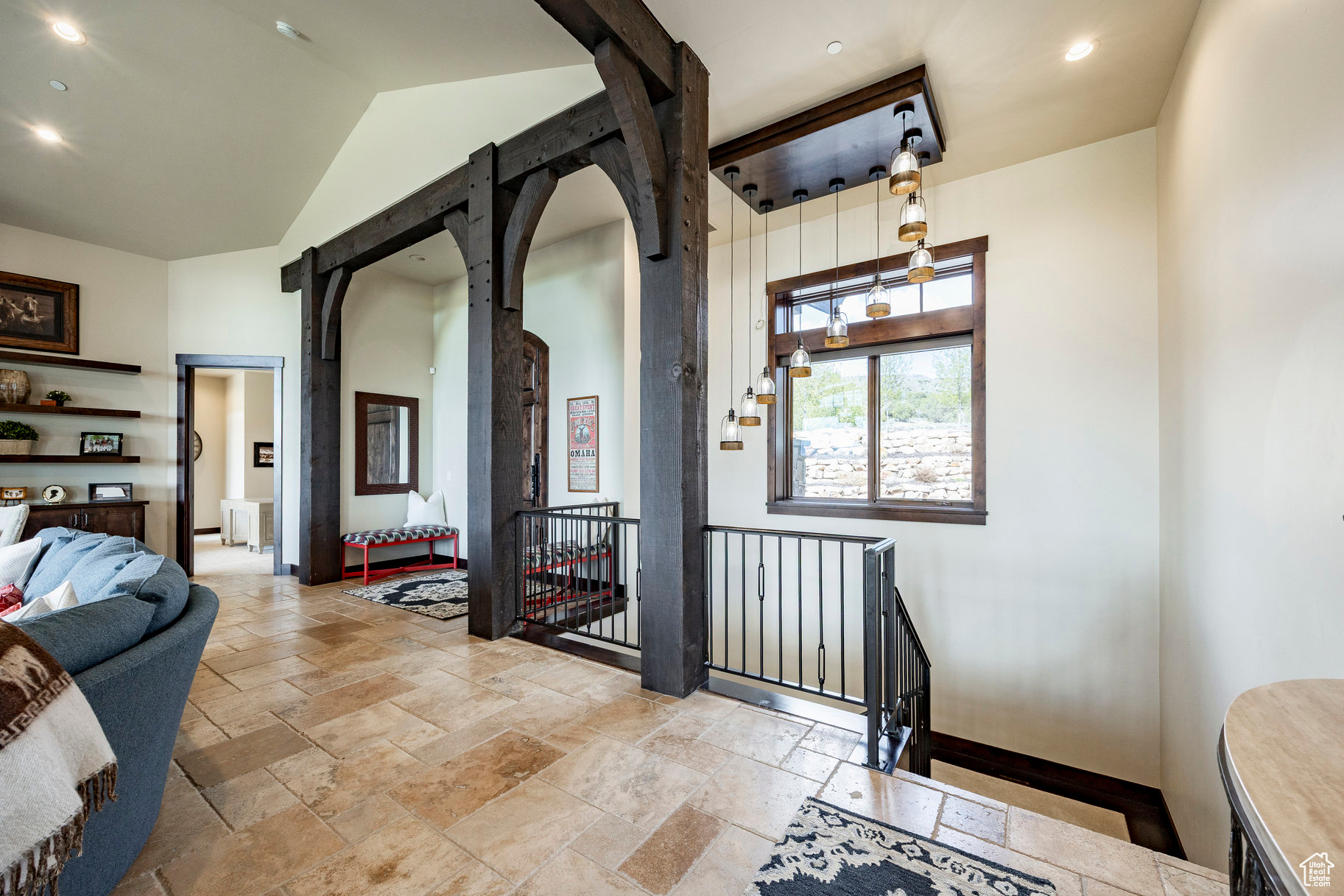 RED LEDGES - Residential