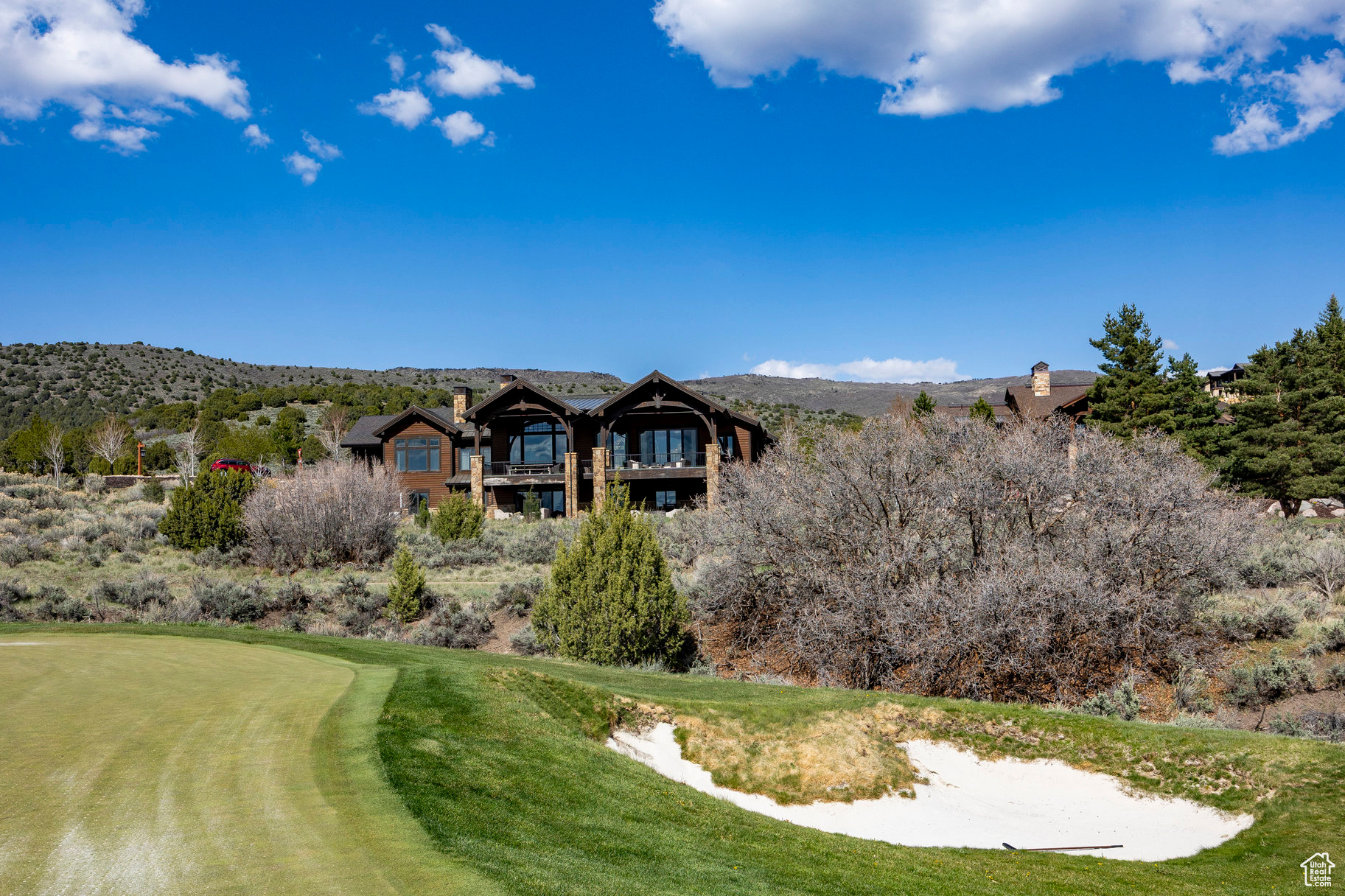 RED LEDGES - Residential