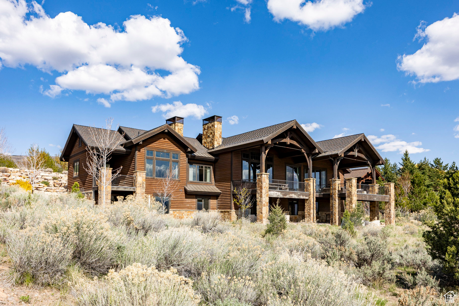 RED LEDGES - Residential