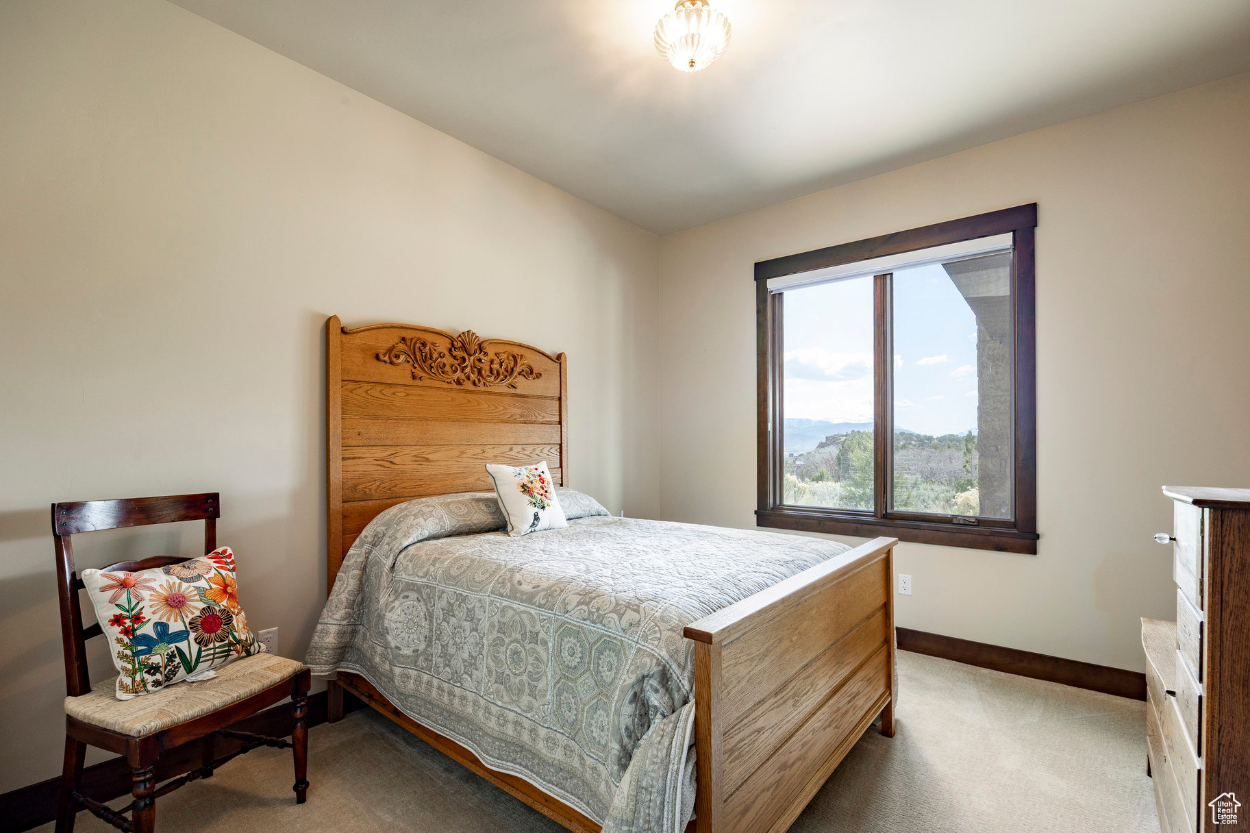 RED LEDGES - Residential