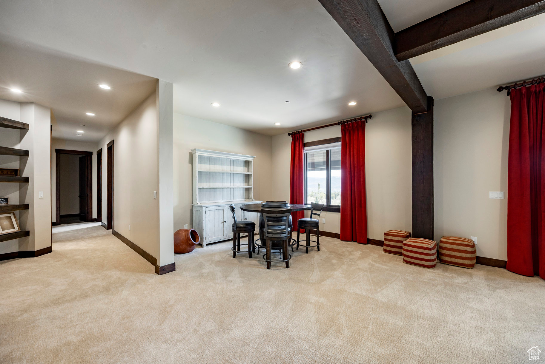 RED LEDGES - Residential