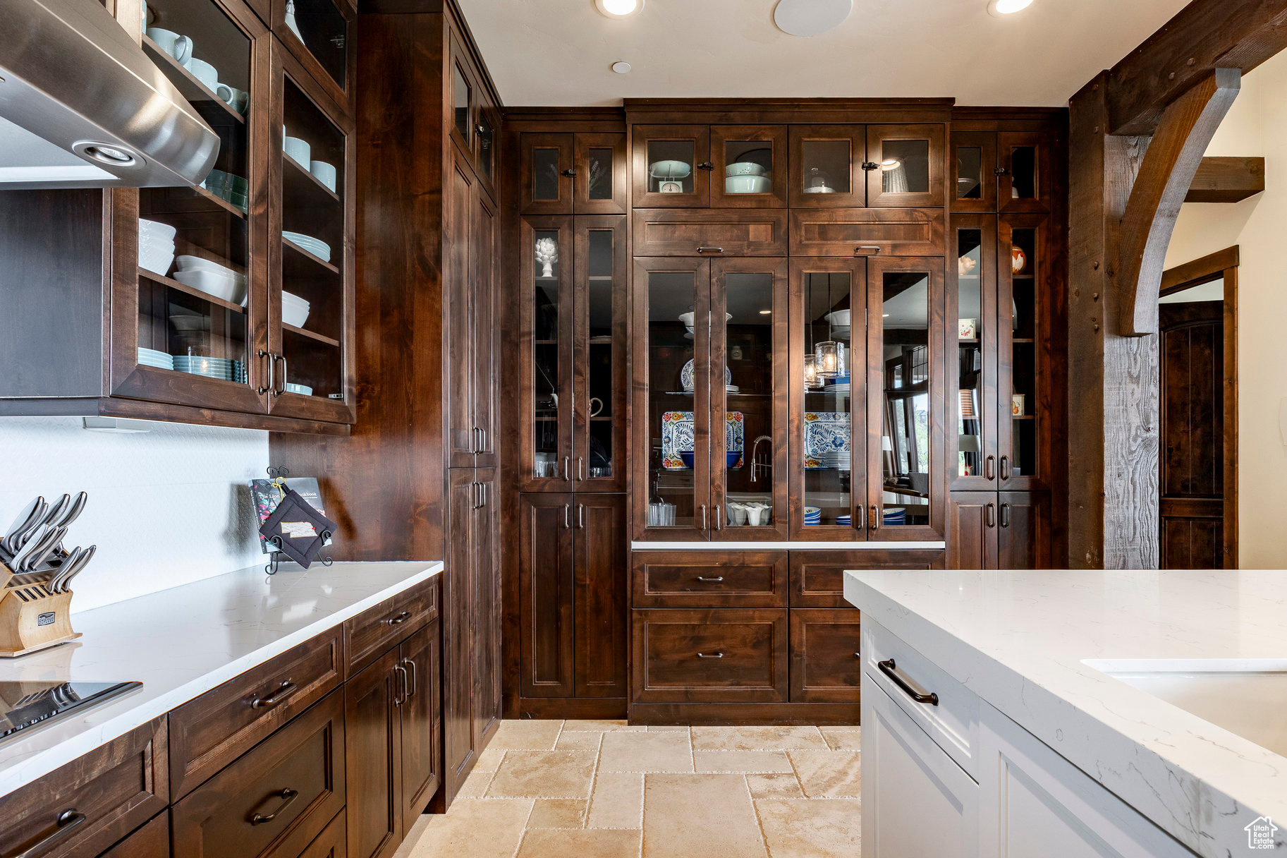 RED LEDGES - Residential