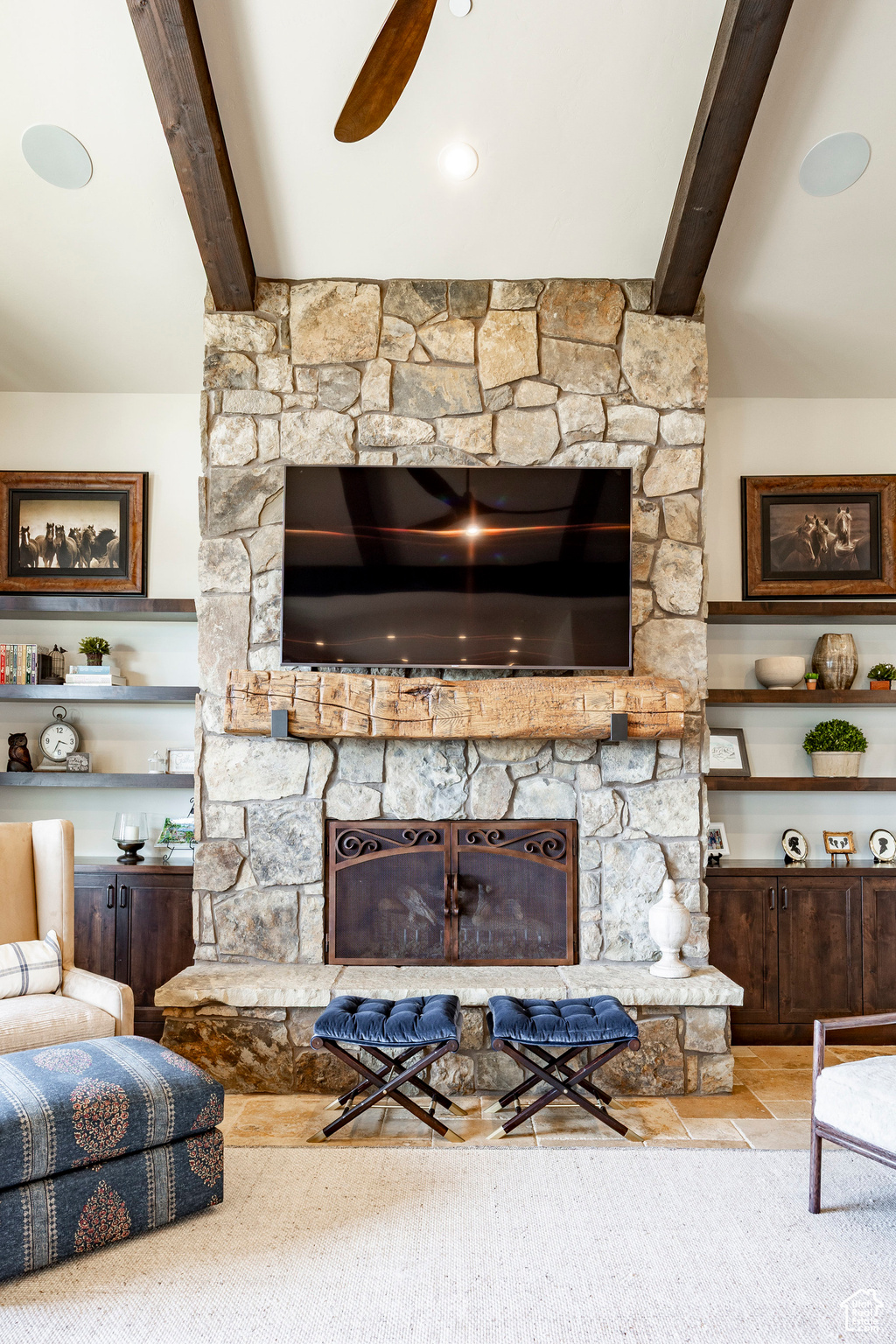 RED LEDGES - Residential