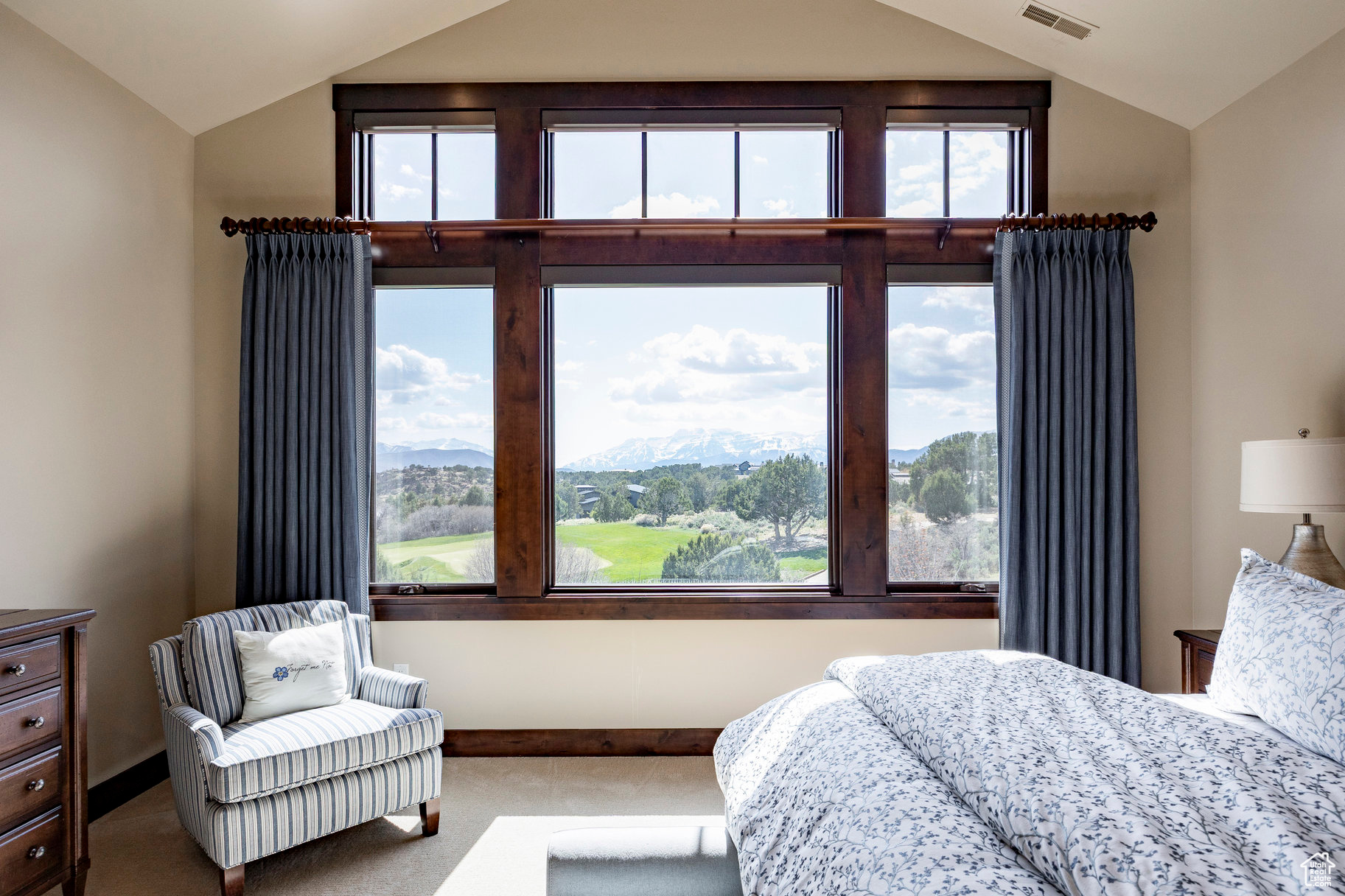 RED LEDGES - Residential