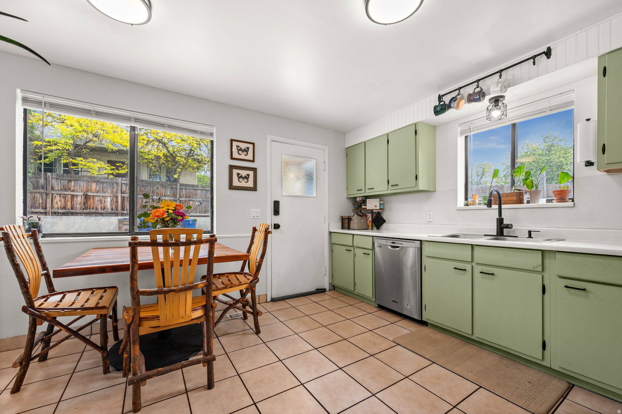 PLAT A BIG FIELD SUR - Residential Income