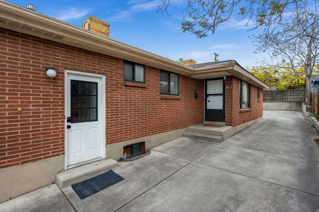 Photo of 1847 S 1100 E, Salt Lake City, UT 84105 (MLS # 2152648)