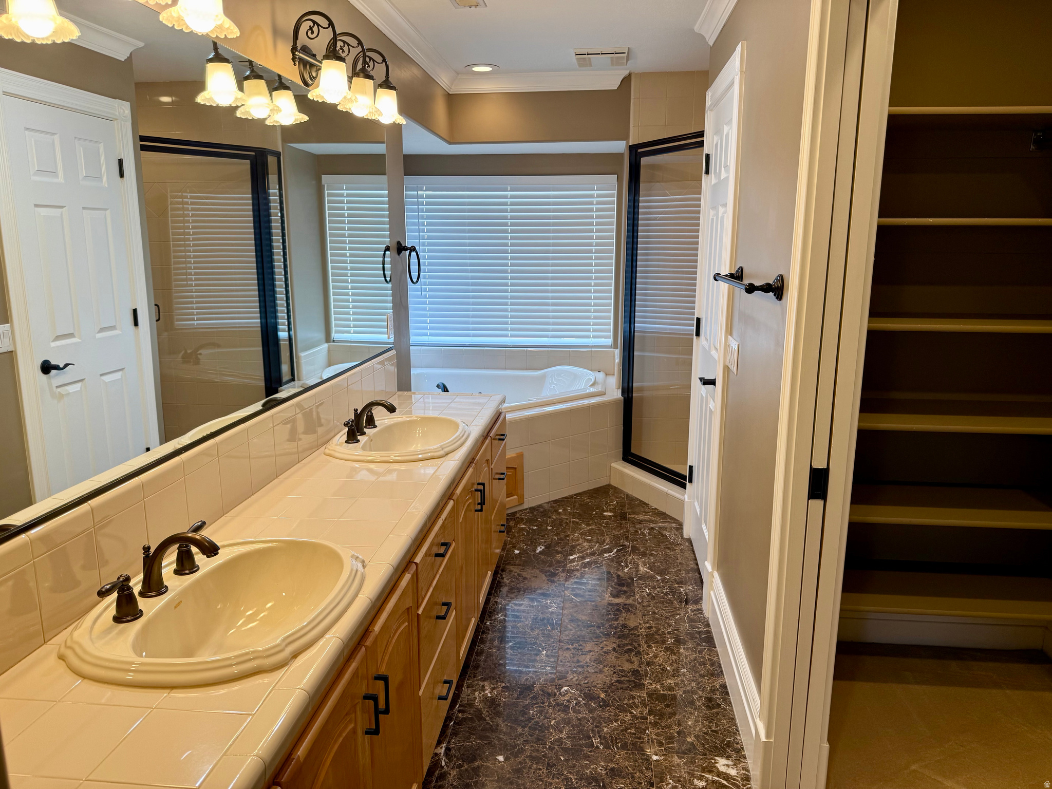 CHERAPPLE FARMS - Residential