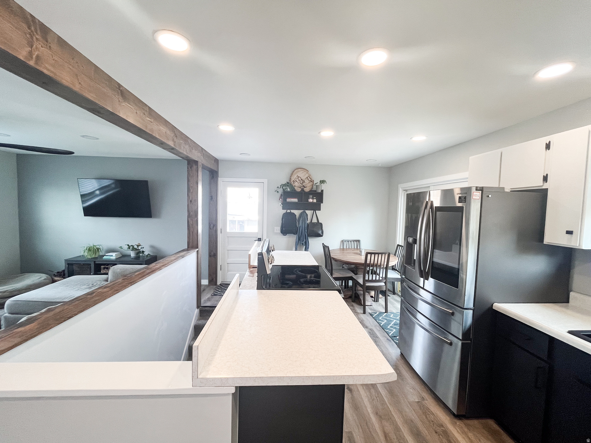 HUDSON HEIGHTS - Residential