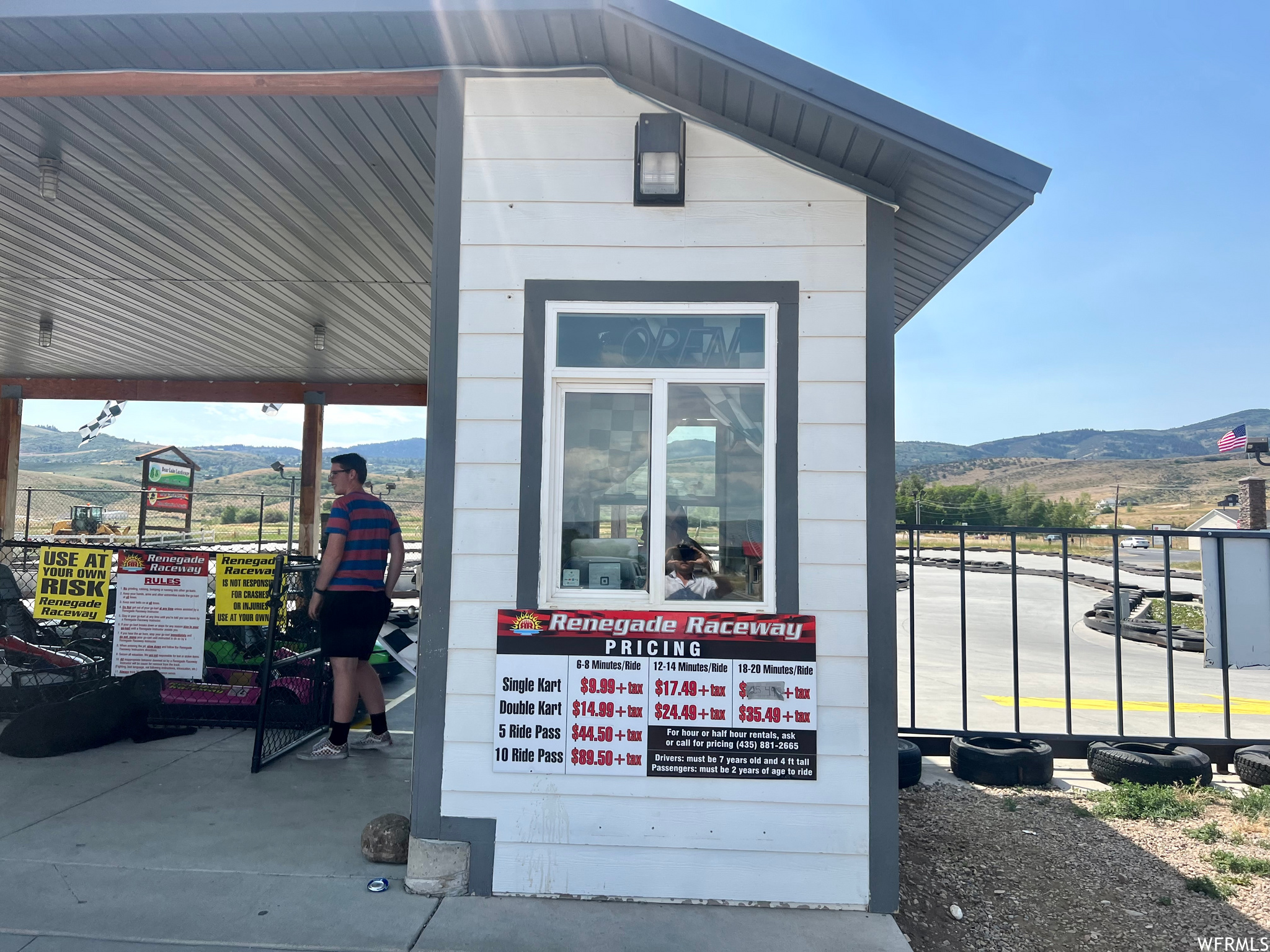 Black Lake - Commercial Sale