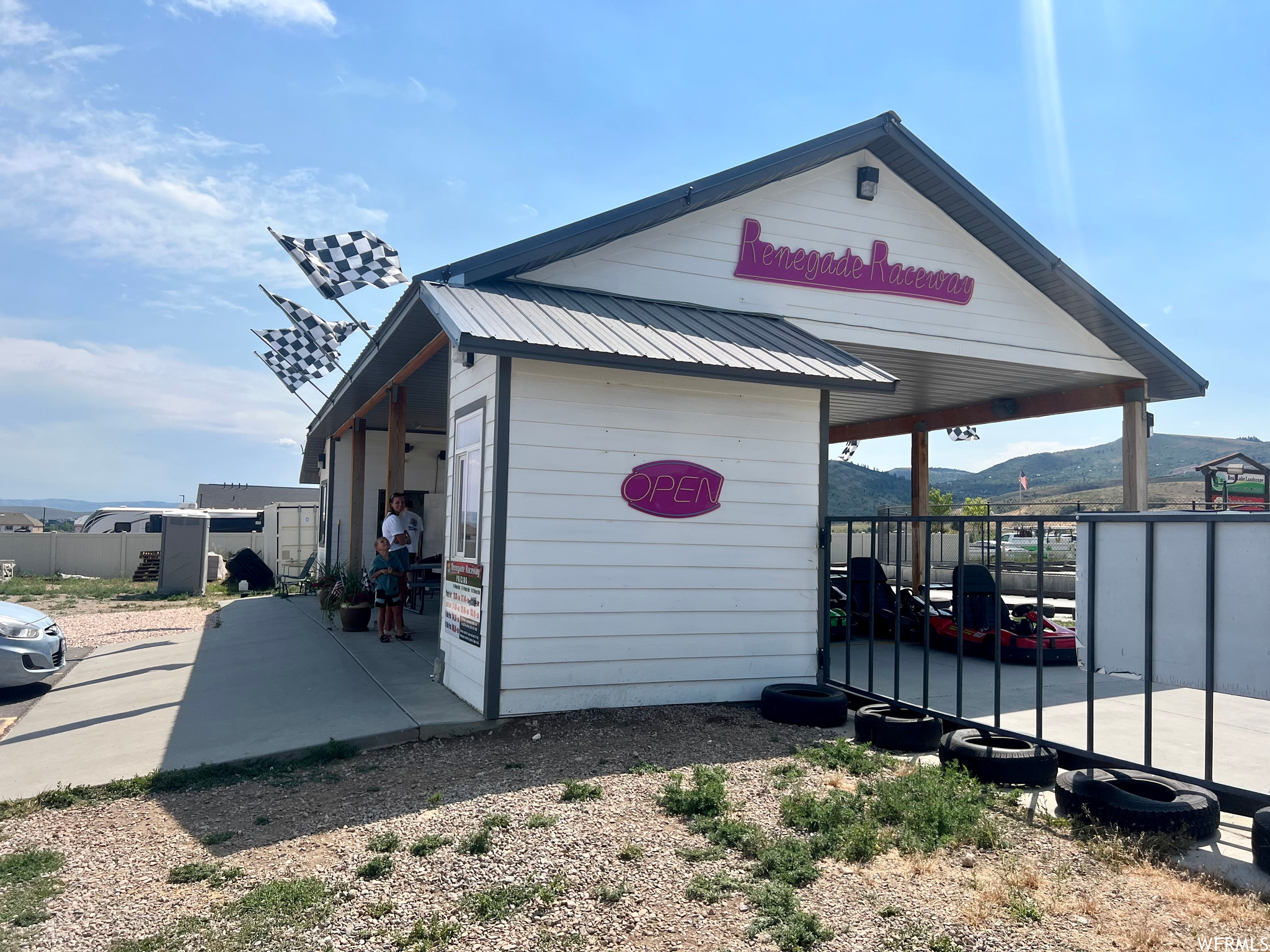 Black Lake - Commercial Sale