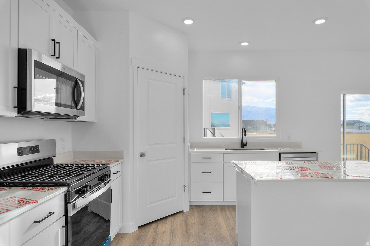 VIRIDIAN - Residential