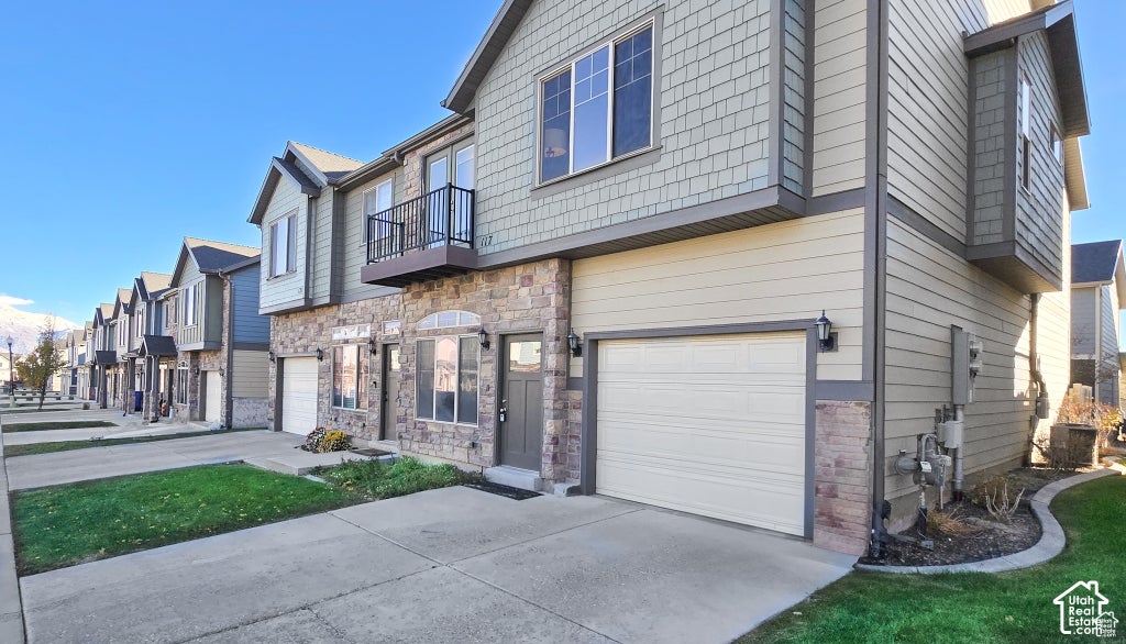 Photo of 117 E RIVER BEND ST, Saratoga Springs, UT 84045 (MLS # 2189198)